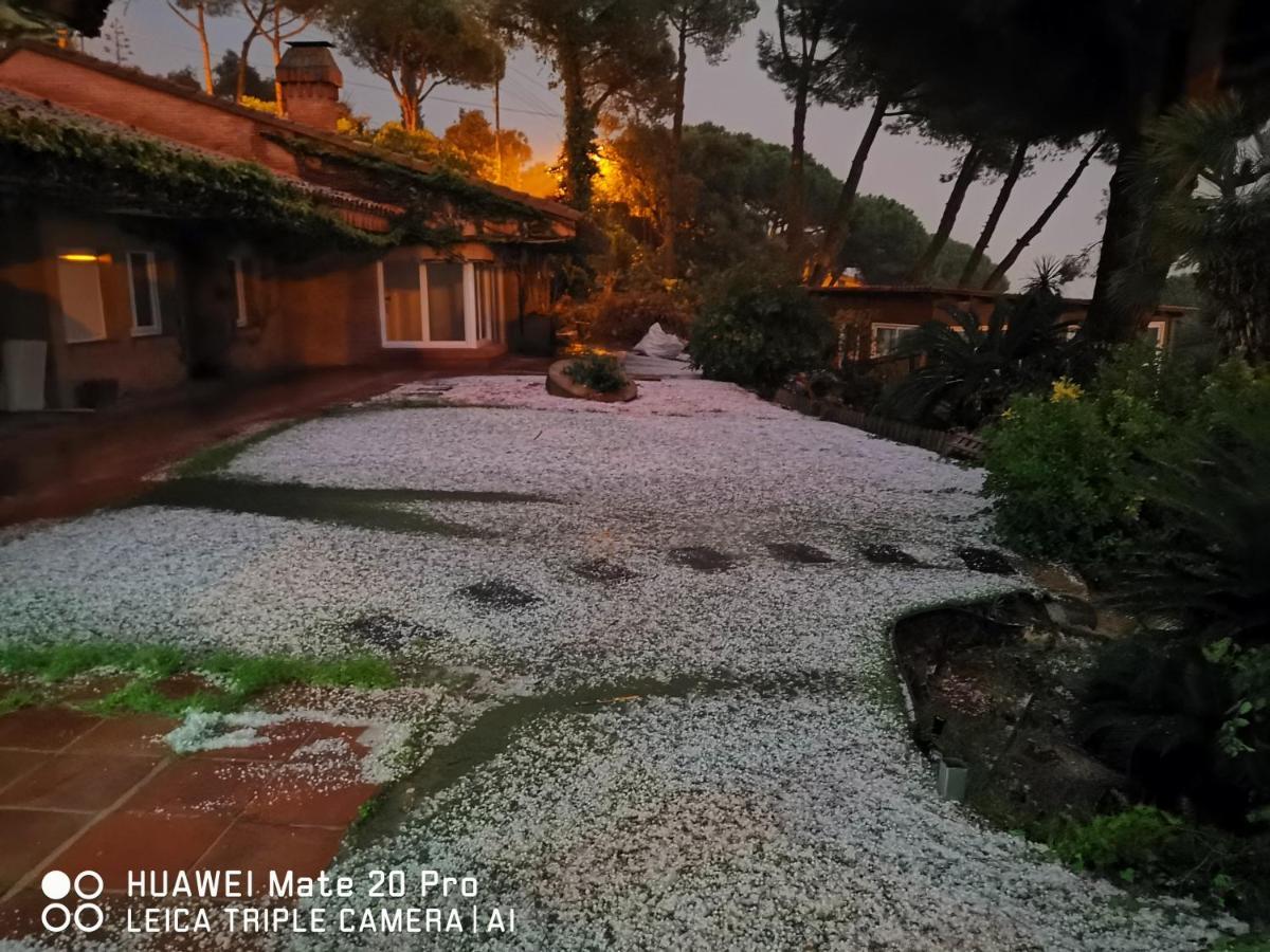 Villa Maresme & Villa Rosa 马塔罗 外观 照片